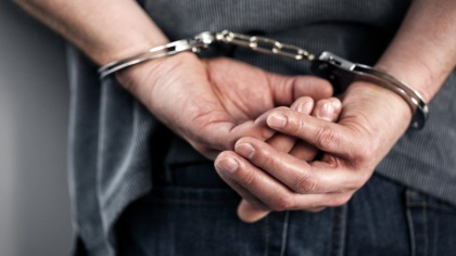 Un barbat - condamnat la 13 ani de inchisoare: A exploatat doua persoane timp de 4 ani. Cum s-a intamplat totul Un barbat - condamnat la 13 ani de inchisoare: A exploatat doua persoane timp de 4 ani. Cum s-a intamplat totul