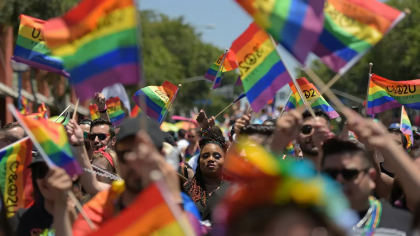 Centrul GDM va depune o plangere, dupa declaratia Mitropoliei Moldovei privind legiferarea cuplurilor LGBT: „Textul declaratiei contine discurs de ura, instigare la discriminare fata de persoanele homosexuale si amenintari” Centrul GDM va depune o plangere, dupa declaratia Mitropoliei Moldovei privind legiferarea cuplurilor LGBT: „Textul declaratiei contine discurs de ura, instigare la discriminare fata de persoanele homosexuale si amenintari”