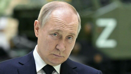 Rusia a suspendat eliberarea de noi pasapoarte. Parlamentul propusese ca iesirea din tara sa se faca doar cu programare Rusia a suspendat eliberarea de noi pasapoarte. Parlamentul propusese ca iesirea din tara sa se faca doar cu programare