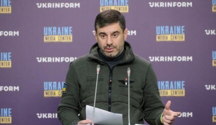 Kievul ii acuza pe rusi ca exploateaza sexual copiii ucraineni. Un orfan ar fi oferit pentru videoclipuri pornografice in schimbul a 3.200 de euro Kievul ii acuza pe rusi ca exploateaza sexual copiii ucraineni. Un orfan ar fi oferit pentru videoclipuri pornografice in schimbul a 3.200 de euro
