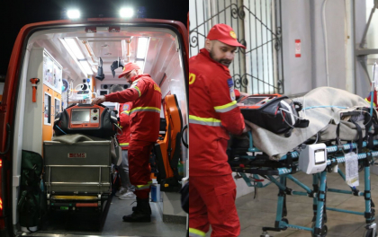 Interventie SMURD. O moldoveanca - transportata in Republica Moldova din Polonia, dupa ce a fost implicata intr-un accident rutier - FOTO
