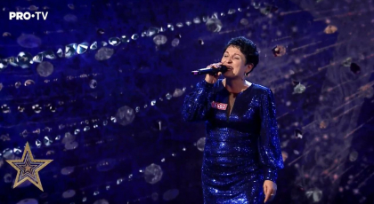 Nu a vrut sa participe pentru ca ii era rusine, dar a primit patru de „DA”. Nicoleta Serban, vanzatoarea care a uimit juriul de la Romanii au talent cu timbrul ei - VIDEO 