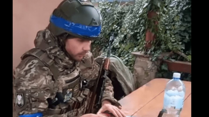 De pe front, un politist preda online pentru elevii de la o scoala din Odesa: „Lectiile de siguranta sunt importante, mai ales acum” - VIDEO De pe front, un politist preda online pentru elevii de la o scoala din Odesa: „Lectiile de siguranta sunt importante, mai ales acum” - VIDEO