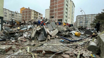 Cutremurul din Turcia s-a resimtit pana in Groenlanda, la peste 5.500 de kilometri distanta Cutremurul din Turcia s-a resimtit pana in Groenlanda, la peste 5.500 de kilometri distanta