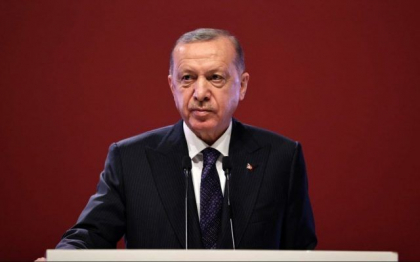 Erdogan a decretat stare de urgenta pentru 3 luni in sud-estul Turciei
Erdogan a decretat stare de urgenta pentru 3 luni in sud-estul Turciei