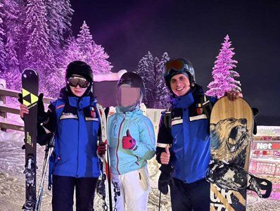 Doi moldoveni s-au ratacit in munti, in Romania. Jandarmeria Brasov: „Se auzeau strigate din padure”. Ce a urmat - FOTO