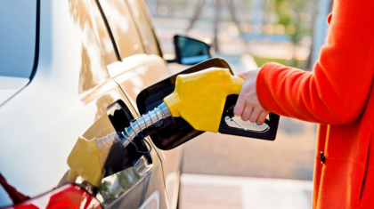 Ieftinirile la carburanti continua. Cat vor achita soferii pentru benzina si motorina - FOTO