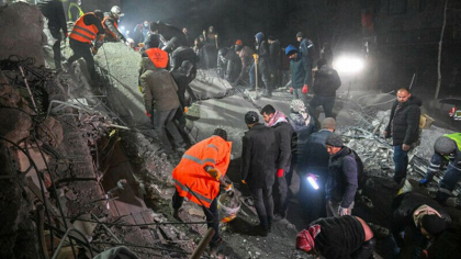 Grecia a trimis mii de corturi, paturi si paturi in Turcia, trecand peste disputa istorica