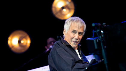 A murit Burt Bacharach, compozitorul care a creat hiturile ''I Say a Little Prayer'' si ''What the World Needs Now Is Love'' A murit Burt Bacharach, compozitorul care a creat hiturile ''I Say a Little Prayer'' si ''What the World Needs Now Is Love''