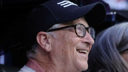 Bill Gates are o noua iubita. Cine e Paula Hurd, femeia care i-a "furat" inima miliardarului