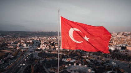 Bloomberg: Turcia va suferi o serioasa lovitura economica dupa cutremurele din ultimele zile
