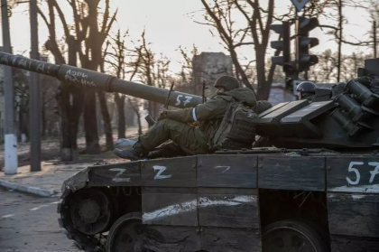 Mariupol, orasul distrus devine hub-ul militar al armatei ruse
