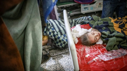 "S-a uitat la mine si am inceput sa plang". Medic, despre drama unui copil de 7 ani gasit sub ruine cu parintii si fratii morti alaturi