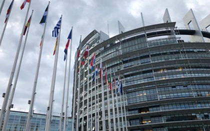 Inca doi europarlamentari au fost arestati, in candalul de coruptie „bani contra influenta” care a afectat Parlamentul European la sfarsitul anului trecut
Inca doi europarlamentari au fost arestati, in candalul de coruptie „bani contra influenta” care a afectat Parlamentul European la sfarsitul anului trecut