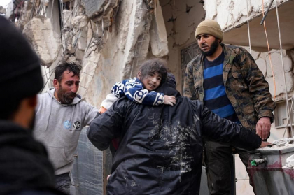 Bilantul cutremurului din Turcia si Siria a ajuns la peste 37.000 de morti. Dupa o saptamana de la seism, faza operatiunilor de salvare se apropie de sfarsit, anunta ONU Bilantul cutremurului din Turcia si Siria a ajuns la peste 37.000 de morti. Dupa o saptamana de la seism, faza operatiunilor de salvare se apropie de sfarsit, anunta ONU