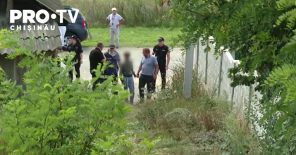 Tanarul din Ialoveni, invinuit de omorul adolescentei de 17 ani din Leova - condamnat la 9 ani de inchisoare. Ce a facut acesta cu cadavrul fetei Tanarul din Ialoveni, invinuit de omorul adolescentei de 17 ani din Leova - condamnat la 9 ani de inchisoare. Ce a facut acesta cu cadavrul fetei