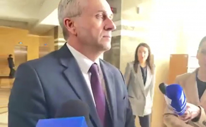 Anatolie Topala, multumit de componenta noului cabinet de ministri: „Initiativele care au fost incepute in precedentul Guvern trebuie duse pana la capat pentru beneficiile cetatenilor” - VIDEO Anatolie Topala, multumit de componenta noului cabinet de ministri: „Initiativele care au fost incepute in precedentul Guvern trebuie duse pana la capat pentru beneficiile cetatenilor” - VIDEO
