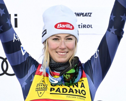 Schi: La o zi dupa ce s-a despartit de antrenor, Mikaela Shiffrin a castigat aurul mondial la slalom urias Schi: La o zi dupa ce s-a despartit de antrenor, Mikaela Shiffrin a castigat aurul mondial la slalom urias