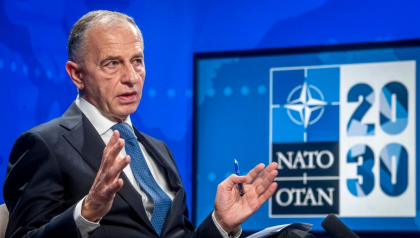 NATO este gata sa ofere Republicii Moldova un pachet de asistenta non-letala. Mircea Geoana: „O parte din ele vor fi livrate foarte curand” NATO este gata sa ofere Republicii Moldova un pachet de asistenta non-letala. Mircea Geoana: „O parte din ele vor fi livrate foarte curand”