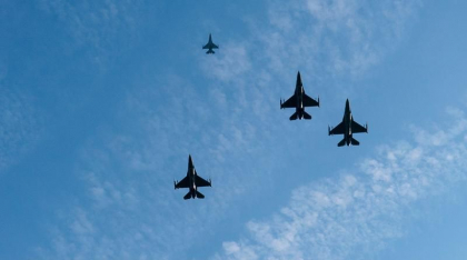 Comandantul suprem al fortelor NATO din Europa este de parere ca Occidentul ar trebui sa trimita avioane F-16 Ucrainei Comandantul suprem al fortelor NATO din Europa este de parere ca Occidentul ar trebui sa trimita avioane F-16 Ucrainei