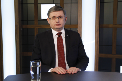 Grosu considera ca pozitia Rusiei in privinta neutralitatii Republicii Moldova este una ipocrita. Ce a spus presedintele Parlamentului despre militarii rusi aflati in stanga Nistrului Grosu considera ca pozitia Rusiei in privinta neutralitatii Republicii Moldova este una ipocrita. Ce a spus presedintele Parlamentului despre militarii rusi aflati in stanga Nistrului