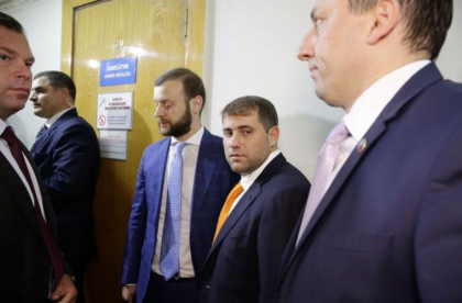 Avocatii lui Ilan Sor din Marea Britanie au depus 5 cereri la Curtea de Apel Chisinau. Ce au cerut acestia