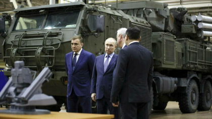 Putin, pazit pe stadion de un sistem de rachete antiaeriene Pantsir. Moscovitii se tem sa nu ajunga razboiul la ei Putin, pazit pe stadion de un sistem de rachete antiaeriene Pantsir. Moscovitii se tem sa nu ajunga razboiul la ei