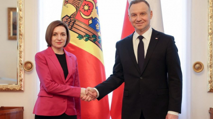 Presedintele Republicii Moldova s-a aflat in Varsovia in timpul summitului B9, dar nu a participat la intalnire Presedintele Republicii Moldova s-a aflat in Varsovia in timpul summitului B9, dar nu a participat la intalnire