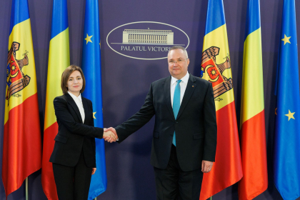 Presedintele Moldovei s-a intalnit cu prim-ministrul Romaniei. Sandu: „Noul Guvern de la Chisinau va continua bunul dialog cu executivul roman”- FOTO Presedintele Moldovei s-a intalnit cu prim-ministrul Romaniei. Sandu: „Noul Guvern de la Chisinau va continua bunul dialog cu executivul roman”- FOTO