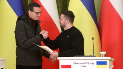 Polonia anunta inca 60 de tancuri pentru Ucraina si poate primi 2.500 de soldati ucraineni raniti Polonia anunta inca 60 de tancuri pentru Ucraina si poate primi 2.500 de soldati ucraineni raniti