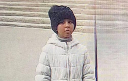 O fetita de sapte ani a disparut cu putin timp in urma, in capitala. Politia: „A mers impreuna cu bunelul la Gradina Zoologica” - FOTO