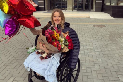  „Sunt gata de oricare lupta!” Marcela, tanara care a ramas fara picioare in urma unui grav accident pe viaduct a fost externata din spital