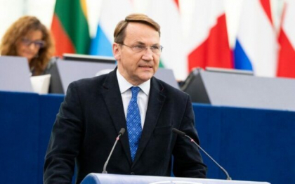 Europarlamentar polonez, acuzatii la adresa Germaniei care s-ar implica prea putin in sustinerea Ucrainei Europarlamentar polonez, acuzatii la adresa Germaniei care s-ar implica prea putin in sustinerea Ucrainei