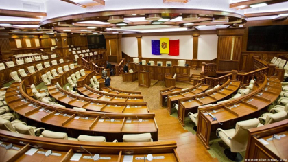 SONDAJ: Trei partide ar accede in Parlament, daca duminica viitoare ar avea loc alegeri anticipate. BCS ar acumula cele mai multe voturi - FOTO SONDAJ: Trei partide ar accede in Parlament, daca duminica viitoare ar avea loc alegeri anticipate. BCS ar acumula cele mai multe voturi - FOTO
