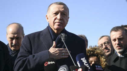 Turcia: Erdogan cere ''iertare'' pentru intarzierile in interventiile dupa cutremur