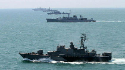 Rusia isi dubleaza numarul de nave de razboi desfasurate in Marea Neagra
