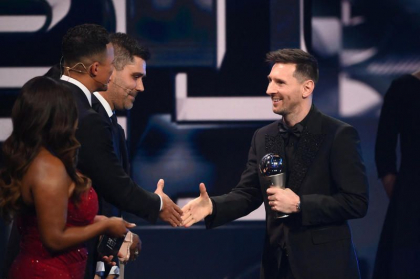 Gala Premiilor FIFA The Best 2022 - Lionel Messi si Alexia Putellas, marii castigatori. Premiile serii Gala Premiilor FIFA The Best 2022 - Lionel Messi si Alexia Putellas, marii castigatori. Premiile serii