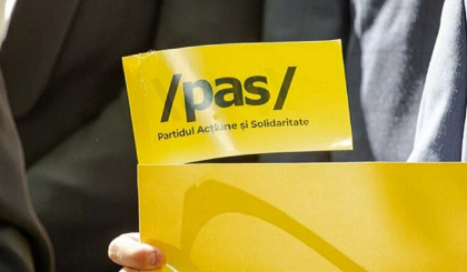 PAS a venit cu o reactie dupa protestul organizat in centrul Capitalei: „Sor incearca sa se foloseasca de vulnerabilitatea oamenilor, pentru a se ascunde de justitie - VIDEO PAS a venit cu o reactie dupa protestul organizat in centrul Capitalei: „Sor incearca sa se foloseasca de vulnerabilitatea oamenilor, pentru a se ascunde de justitie - VIDEO