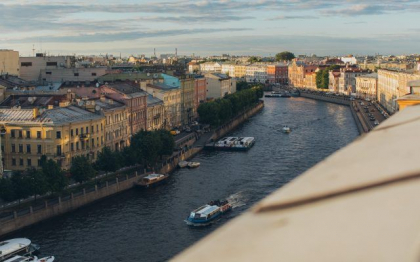 Rusia sustine ca a inchis pentru scurt timp spatiul aerian din Sankt Petersburg din cauza unui „exercitiu de aparare aeriana”
Rusia sustine ca a inchis pentru scurt timp spatiul aerian din Sankt Petersburg din cauza unui „exercitiu de aparare aeriana”