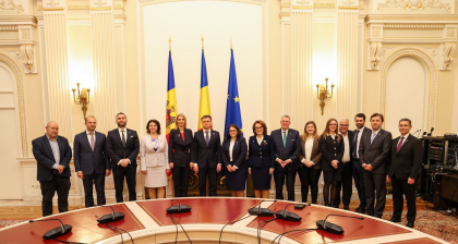 Dorin Recean s-a vazut cu presedinta interimara a Senatului Romaniei, Alina Gorghiu: „Sper sa putem prelua cele mai bune practici in domeniu” - FOTO Dorin Recean s-a vazut cu presedinta interimara a Senatului Romaniei, Alina Gorghiu: „Sper sa putem prelua cele mai bune practici in domeniu” - FOTO