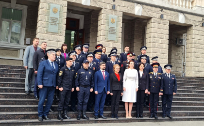 MAI, la 31 de ani de la inceputul conflictului de pe Nistru: „Comemoram cei 89 de politisti cazuti pe campurile de lupta pentru apararea integritatii Republicii Moldova” - FOTO MAI, la 31 de ani de la inceputul conflictului de pe Nistru: „Comemoram cei 89 de politisti cazuti pe campurile de lupta pentru apararea integritatii Republicii Moldova” - FOTO