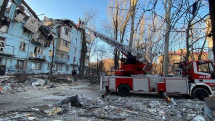Un bloc a fost bombardat de rusi in Zaporojie, 2 oameni au murit. Parlamentar ucrainean: „Bahmut nu poate fi aparat cu orice pret” Un bloc a fost bombardat de rusi in Zaporojie, 2 oameni au murit. Parlamentar ucrainean: „Bahmut nu poate fi aparat cu orice pret”