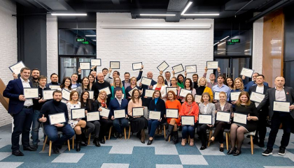 Managementul maib finalizeaza programul de leadership la Stanford Graduate School of Business Managementul maib finalizeaza programul de leadership la Stanford Graduate School of Business