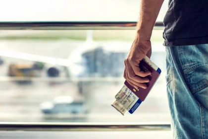 Ce ar trebui sa faca pasagerii in cazul anularii sau retinerii unui zbor? AAC: „Calatorii au dreptul sa primeasca compensatie” Ce ar trebui sa faca pasagerii in cazul anularii sau retinerii unui zbor? AAC: „Calatorii au dreptul sa primeasca compensatie”