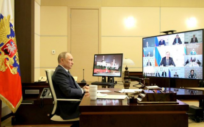 Washington Post: Putin se retrage si mai adanc in labirintul sau
