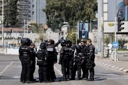 Atac armat in Tel Aviv. Trei persoane au fost ranite - VIDEO Atac armat in Tel Aviv. Trei persoane au fost ranite - VIDEO