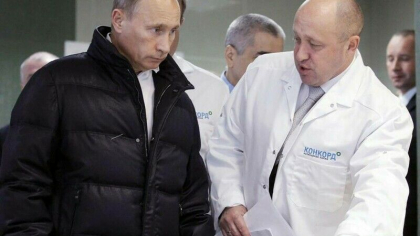 Evgheni Prigojin, cunoscut ca „Bucatarul lui Putin”, anunta ca vrea sa candideze la presedintia Ucrainei si cere 10.000 de tone de munitie pe luna pentru Bahmut Evgheni Prigojin, cunoscut ca „Bucatarul lui Putin”, anunta ca vrea sa candideze la presedintia Ucrainei si cere 10.000 de tone de munitie pe luna pentru Bahmut