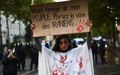 Fortele de securitate iraniene au torturat inclusiv copii si tineri in timpul protestelor antiguvernamentale, arata un raport Amnesty International: „Batuti, biciuiti, supusi la socuri electrice, violuri si alte forme de violenta sexuala”
Fortele de securitate iraniene au torturat inclusiv copii si tineri in timpul protestelor antiguvernamentale, arata un raport Amnesty International: „Batuti, biciuiti, supusi la socuri electrice, violuri si alte forme de violenta sexuala”