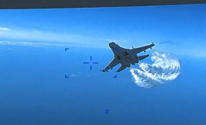 Pilotii rusi care au doborat drona americana MQ-9 Reaper au fost decorati de Soigu Pilotii rusi care au doborat drona americana MQ-9 Reaper au fost decorati de Soigu