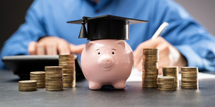 Ministrul Finantelor va vizita doua licee si patru universitati din Chisinau, unde va discuta despre importanta educatiei financiare 